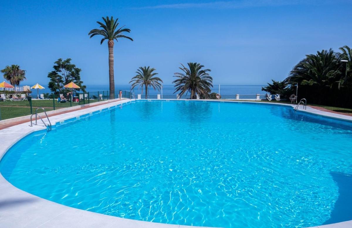 ¡Magnificas Vistas Al Mar! Piscina Y Wifi Gratis Apartment ตอร์เรโมลิโนส ภายนอก รูปภาพ