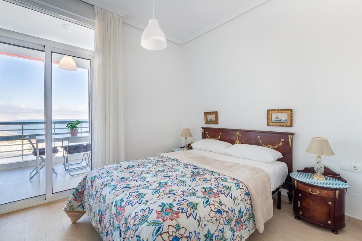 ¡Magnificas Vistas Al Mar! Piscina Y Wifi Gratis Apartment ตอร์เรโมลิโนส ภายนอก รูปภาพ